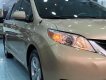 Toyota Sienna LE 2010 - Cần bán gấp Toyota Sienna LE đời 2010, nhập khẩu