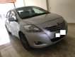 Toyota Vios E 2013 - Bán xe Toyota Vios E năm 2013, màu bạc chính chủ, giá tốt