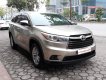 Toyota Highlander LE 2014 - Cần bán Toyota Highlander LE đời 2014, màu vàng, xe nhập