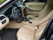 BMW 3 Series 320i 2016 - Bán BMW 3 Series 320i sản xuất 2016, màu đen, xe nhập chính chủ