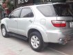 Toyota Fortuner 2.5G 2011 - Bán ô tô Toyota Fortuner 2.5MT đời 2011, màu bạc