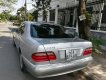Mercedes-Benz E class E240  2001 - Cần bán gấp Mercedes E240 sản xuất 2001, màu bạc, nhập khẩu