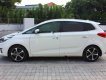 Kia Rondo GAT 2016 - Bán ô tô Kia Rondo GAT đời 2016, màu trắng  