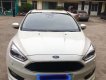 Ford Focus 2016 - Cần bán xe Ford Focus Cũ đời 2016, màu trắng