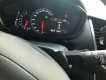 Chevrolet Trax 2017 - Cần bán gấp Chevrolet Trax 2017, màu đen, giá 700tr