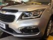 Chevrolet Cruze  1.8LTZ  2018 - Bán Chevrolet Cruze 1.8LTZ đời 2018, màu bạc số tự động, giá 699tr