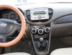 Hyundai i10 2013 - Cần bán xe Hyundai i10 năm 2013 màu bạc, giá 195 triệu, xe nhập