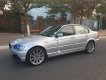 BMW 3 Series 318i 2002 - Cần bán gấp BMW 3 Series 318i đời 2002, màu bạc còn mới