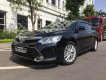 Toyota Camry 2.0E 2017 - Bán xe Toyota Camry 2.0E đời 2017, màu đen số tự động