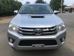 Toyota Hilux 2.4E MT 2015 - Cần bán gấp Toyota Hilux 2.4E MT năm 2015, màu bạc, nhập khẩu nguyên chiếc giá cạnh tranh