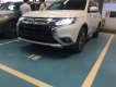 Mitsubishi Outlander 2.0 CVT 2018 - Bán Mitsubishi Outlander 2.0 CVT đời 2018, màu trắng, giá tốt