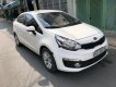 Kia Rio 1.4MT  2016 - Cần bán lại xe Kia Rio 1.4MT sản xuất năm 2016, màu trắng, nhập khẩu, xe gia đình, 415 triệu