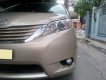 Toyota Sienna 2.7LE 2011 - Bán Toyota Sienna 2.7LE năm 2011, màu vàng, xe nhập