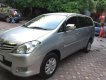 Toyota Innova 2011 - Cần bán Toyota Innova đời 2011, màu bạc số sàn, 480 triệu