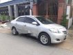 Toyota Vios   2010 - Gia đình bán Toyota Vios 2010, màu bạc 