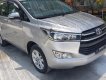 Toyota Innova E 2.0MT 2016 - Bán Toyota Innova E 2.0MT sản xuất 2016, màu xám