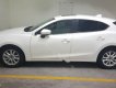 Mazda 3 2016 - Bán ô tô Mazda 3 sản xuất 2016, màu trắng, giá chỉ 613 triệu