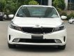 Kia Cerato Signature 1.6 AT 2017 - Cần bán lại xe Kia Cerato Signature 1.6 AT đời 2017, màu trắng