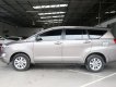 Toyota Innova E 2.0MT 2017 - Bán Toyota Innova E 2.0MT đời 2017 giá cạnh tranh