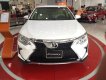 Toyota Camry   2.0E 2018 - Bán xe Toyota Camry 2.0E đời 2018, màu trắng, 960tr