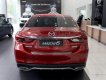 Mazda 6 2.0L Premium 2018 - Cần bán xe Mazda 6 2.0L Premium sản xuất 2018, màu đỏ, giá 899tr