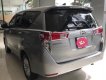 Toyota Innova 2.0E 2016 - Cần bán gấp Toyota Innova 2.0E đời 2016, màu bạc như mới, 695 triệu