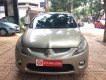 Mitsubishi Grandis 2.4 AT 2006 - Bán Mitsubishi Grandis 2.4 AT đời 2006, màu vàng, giá 375tr