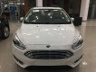 Ford Focus 2018 - Bán xe Ford Focus đời 2018, màu trắng, giá tốt