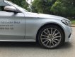 Mercedes-Benz C class C300 AMG 2017 - Mercedes-Benz Phú Mỹ Hưng cần bán lại xe Mercedes C300 AMG 2017, màu bạc như mới