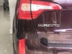 Kia Sorento 2018 - Bán xe Kia Sorento 2018 đỏ mận, xe giao ngay
