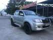 Toyota Hilux 2011 - Bán Toyota Hilux đời 2011, màu bạc số sàn