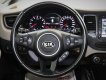 Kia Rondo GAT 2017 - Cần bán Kia Rondo bản GAT năm sản xuất 2017, màu trắng