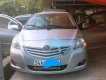 Toyota Vios 2010 - Cần bán gấp Toyota Vios sản xuất 2010, màu bạc