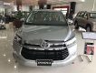 Toyota Innova  2.0V   2018 - Bán xe Toyota Innova 2.0V 2018, màu bạc