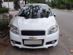 Chevrolet Aveo   LT  2017 - Cần bán gấp Chevrolet Aveo LT sản xuất 2017, màu trắng như mới, giá tốt