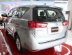 Toyota Innova 2.0E  2018 - Bán Toyota Innova 2.0E năm sản xuất 2018, màu bạc