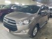 Toyota Innova 2.0E 2018 - Cần bán lại xe Toyota Innova 2.0E đời 2018, màu xám xe gia đình, giá 760tr