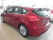 Ford Focus 2018 - Bán Ford Focus Hạng C đời 2018, màu đỏ, giá 600tr