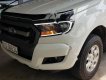 Ford Ranger XLS 2.2L 4x2 AT 2016 - Bán xe Ford Ranger XLS 2.2L 4x2 AT 2016, màu trắng, xe nhập