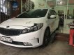 Kia Cerato 2016 - Cần bán lại xe Kia Cerato năm sản xuất 2016, màu trắng 