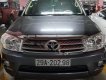 Toyota Fortuner V 2011 - Cần bán xe Toyota Fortuner V đời 2011, màu xám xe gia đình, giá tốt