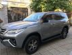 Toyota Fortuner 2017 - Cần bán xe Toyota Fortuner đời 2017, màu bạc số sàn