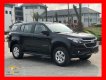 Chevrolet Trail Blazer 2017 - Giá xe 7 chỗ TrailBlazer khuyến mãi 50tr, số sàn 2.5 chỉ còn 1 xe màu đen, không cần mua gói bảo dưỡng 30tr