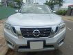 Nissan Navara SL  2016 - Bán xe bán tải Nissan Navara NP300 SL đời 2016, màu bạc, số sàn. Giá 605 triệu