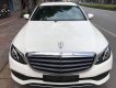 Mercedes-Benz E class 200 2017 - Cần bán lại xe Mercedes 200 2017, màu trắng số tự động