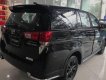 Toyota Innova 2.0 Venturer 2018 - Bán Toyota Innova 2.0 Venturer 2018, màu đen