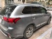 Mitsubishi Outlander 2016 - Cần bán xe Mitsubishi Outlander năm 2016 màu xám (ghi), nhập khẩu nguyên chiếc