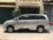 Toyota Innova 2.0E 2013 - Cần bán xe Toyota Innova 2.0E đời 2013, màu bạc chính chủ, 535tr