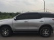 Toyota 4 Runner   2.4 MT  2017 - Cần bán lại xe Toyota 4 Runner 2.4 MT sản xuất 2017, màu bạc, xe nhập