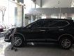 Nissan X trail  2.0 SL  2018 - Bán Nissan X trail năm 2018 màu đen, giá 900 triệu